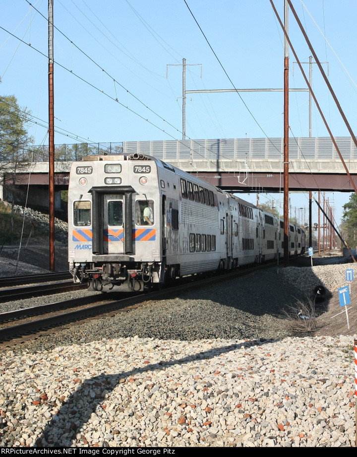 Marc 7845 and train 634 4 
